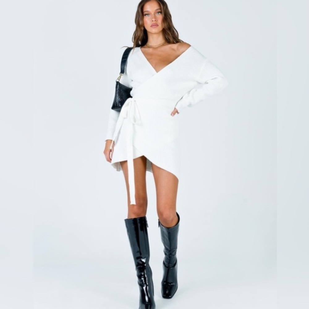 NWT Princess Polly Wrap Dress White Size S/M